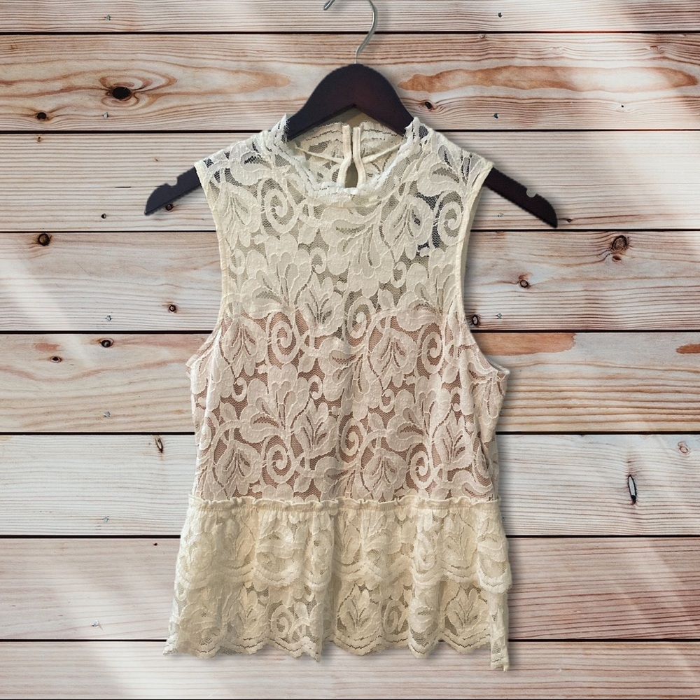 Express Sleeveless Peplum Lace Top Cream/Nude Size Medium